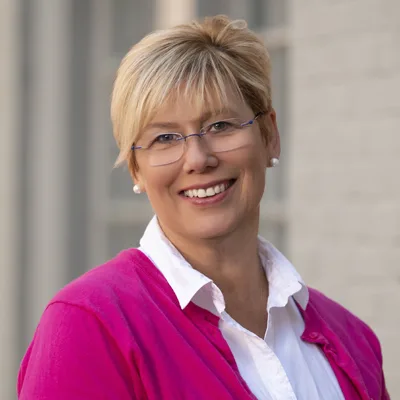 Kimberly Taylor, VP, Salem Five Institutional Banking Relationship Manager